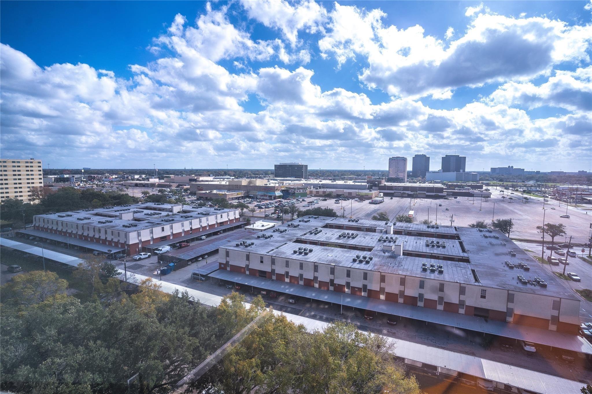 7520 Hornwood Drive # 1003