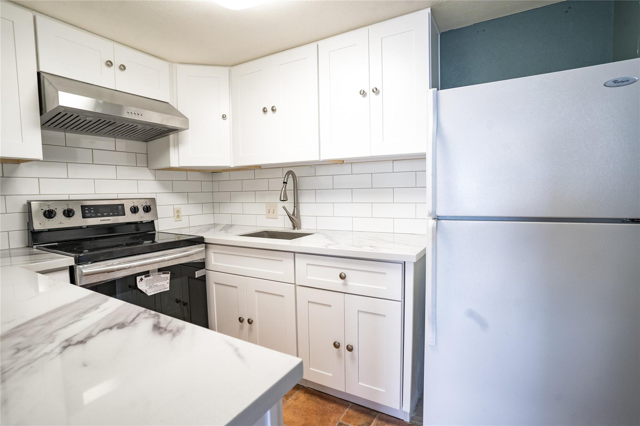 7520 Hornwood Drive # 1003