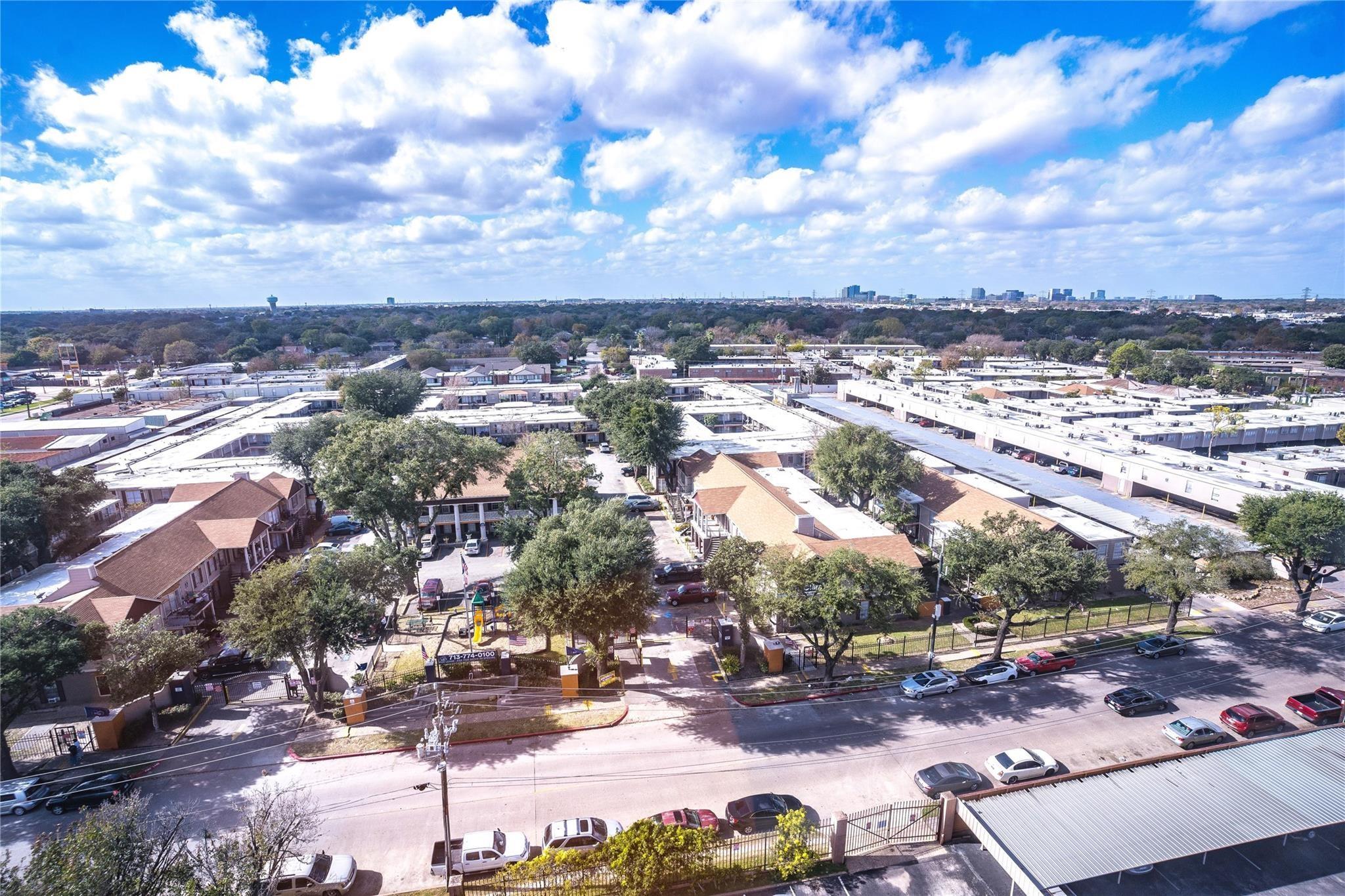 7520 Hornwood Drive # 1003