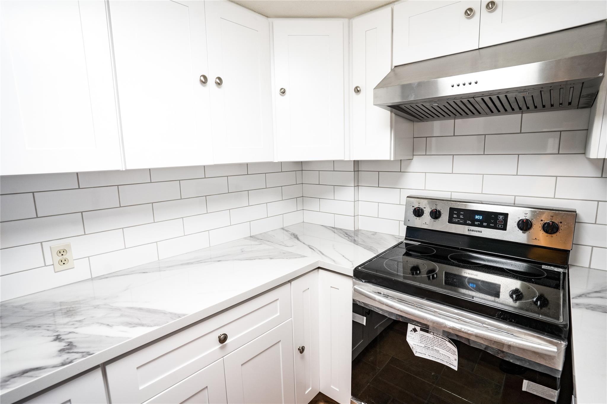 7520 Hornwood Drive # 1003