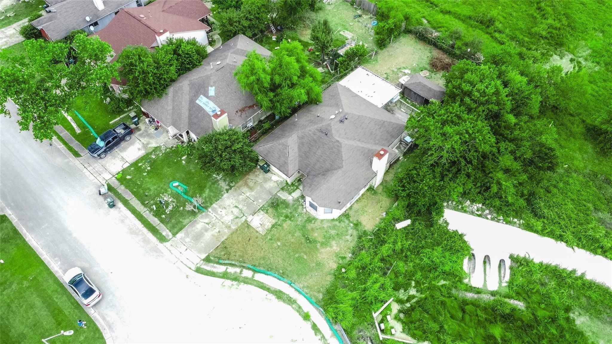 1169 Lago Vista Street