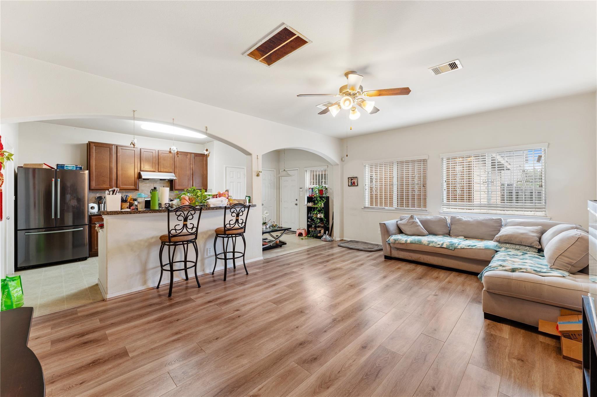 7255 Autumn Sun Drive