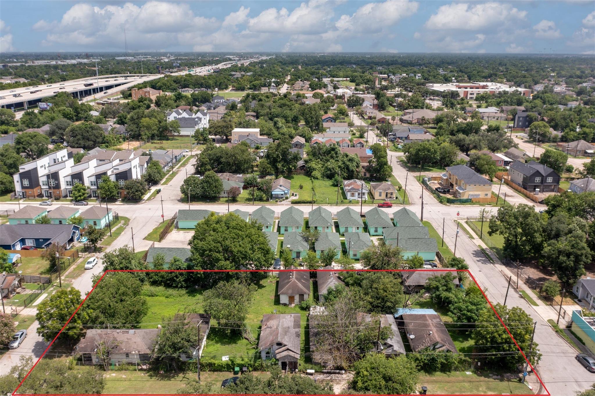 1202 Bayou Street