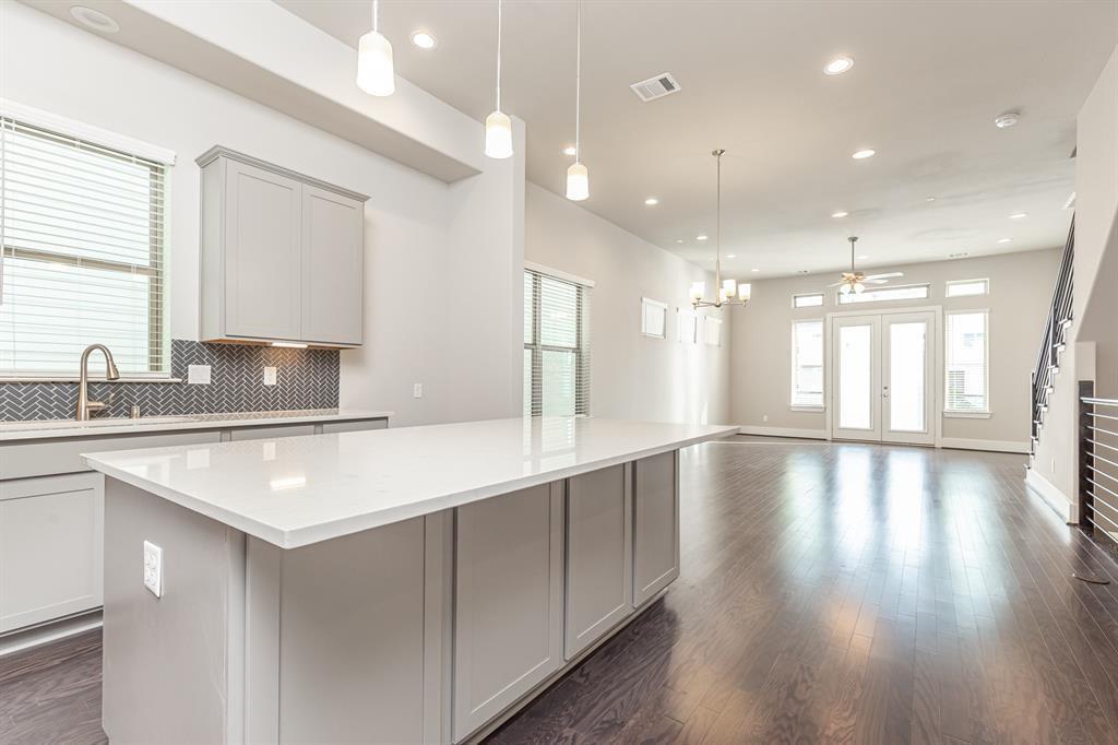 5836 E Post Oak Lane