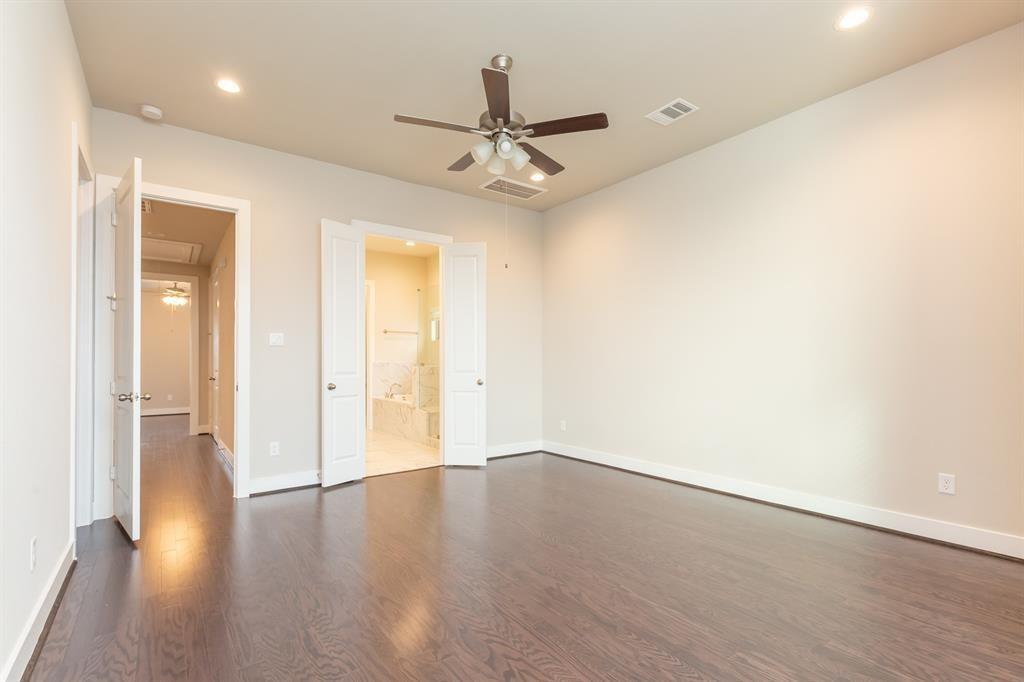 5836 E Post Oak Lane
