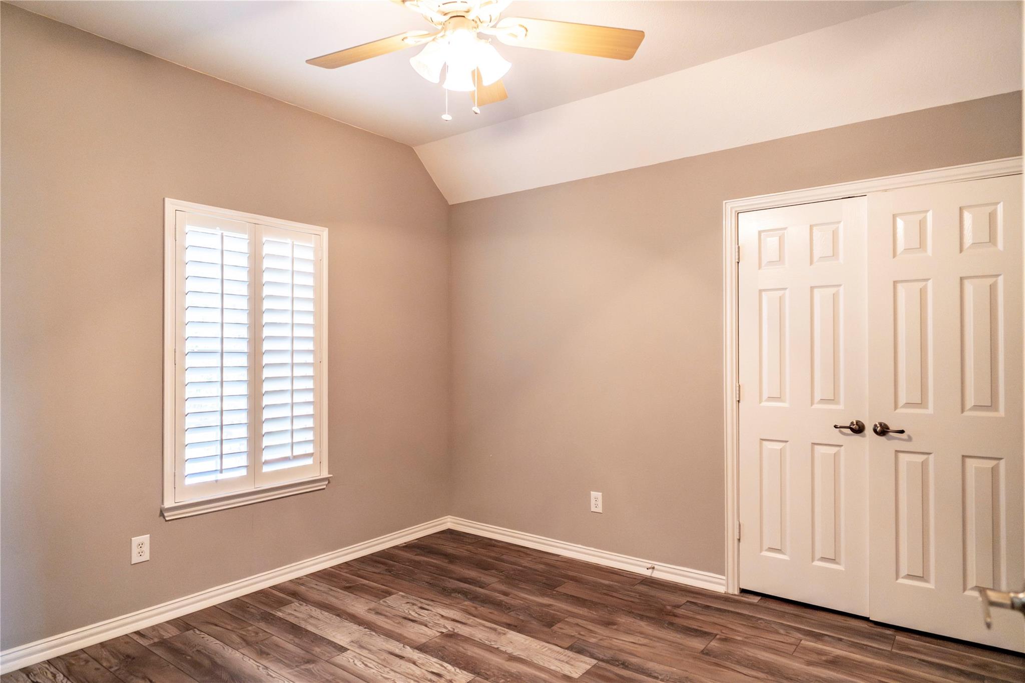 5923 Dillon Creek Lane