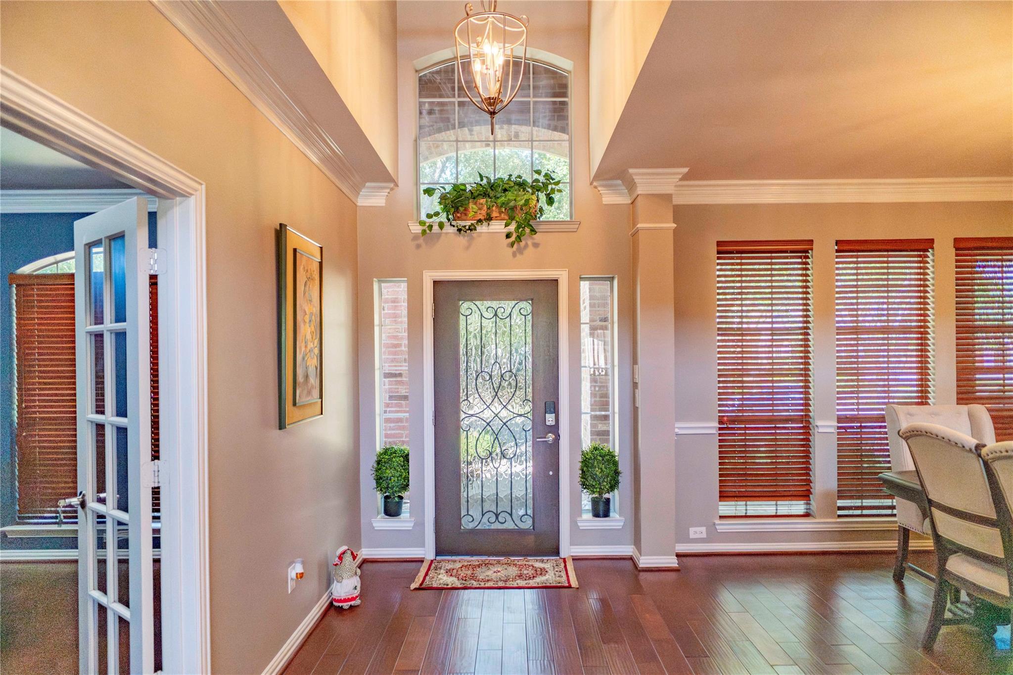 5923 Dillon Creek Lane
