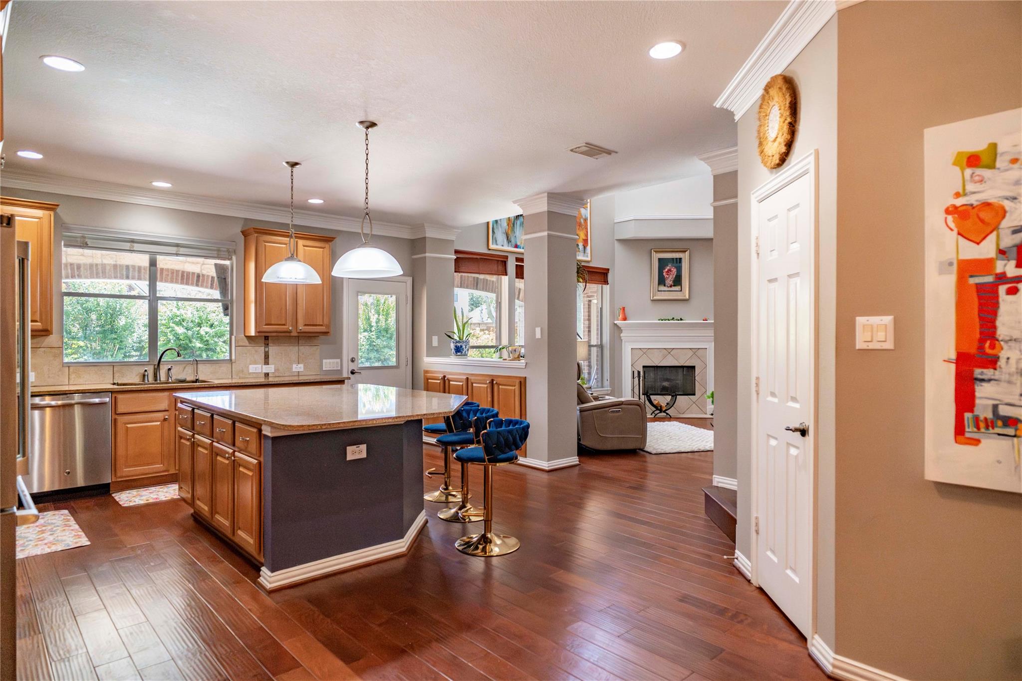 5923 Dillon Creek Lane