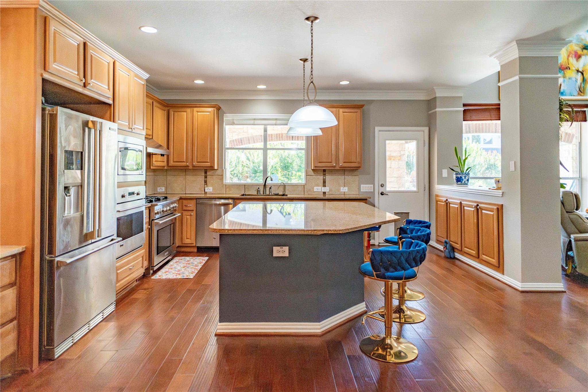 5923 Dillon Creek Lane