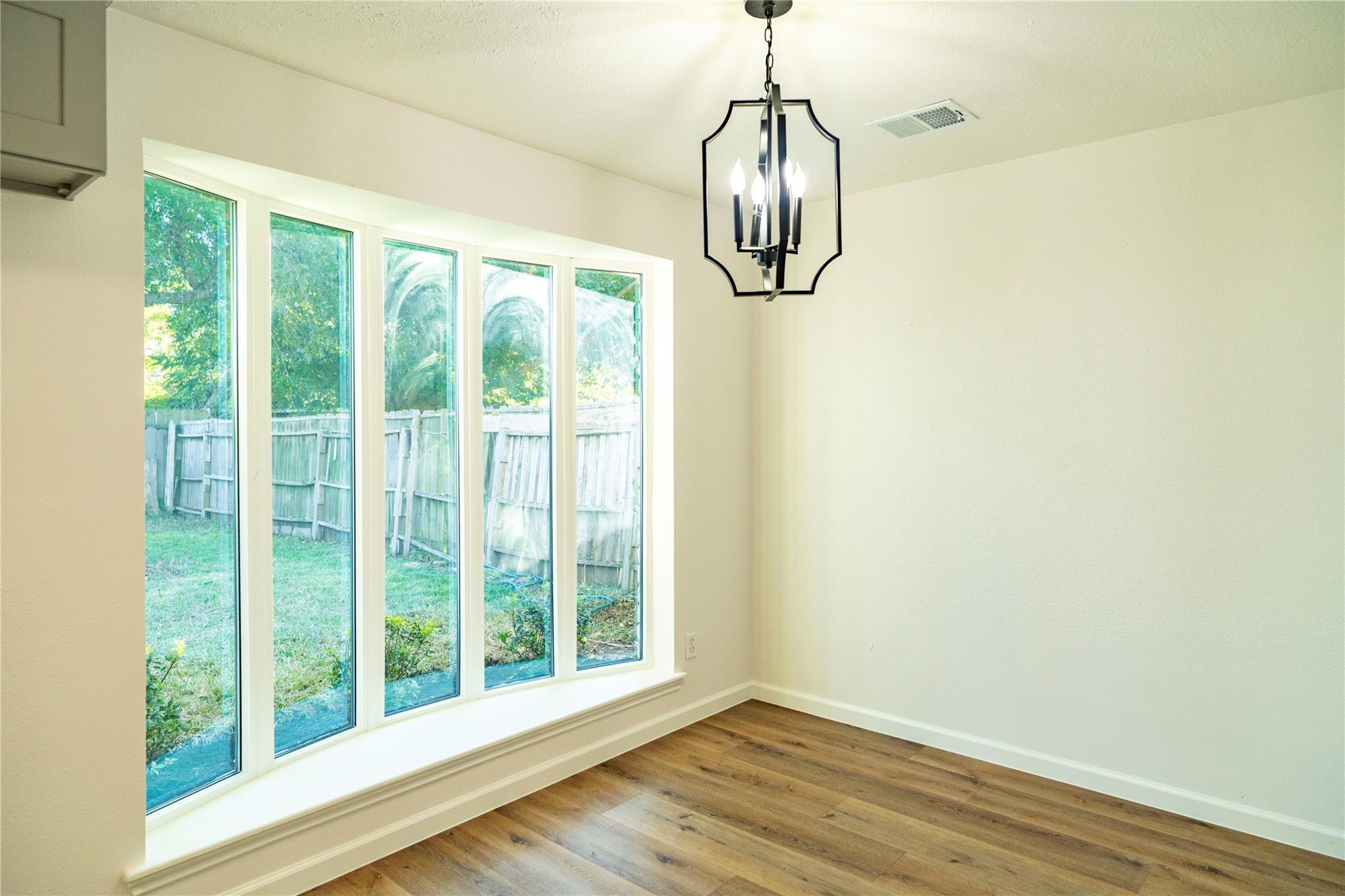 10907 Sharpview Drive