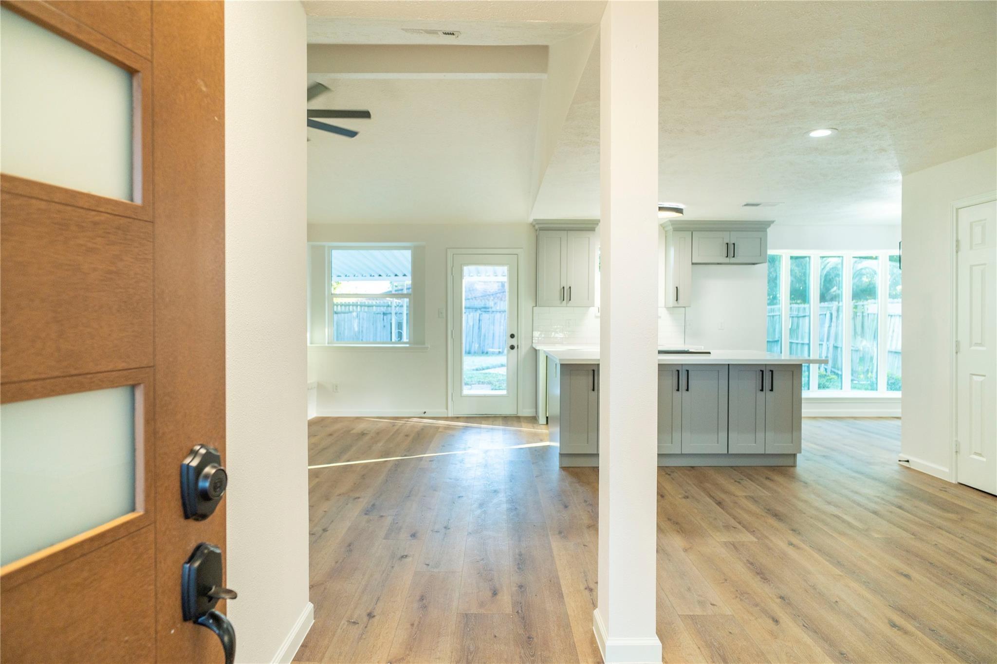 10907 Sharpview Drive