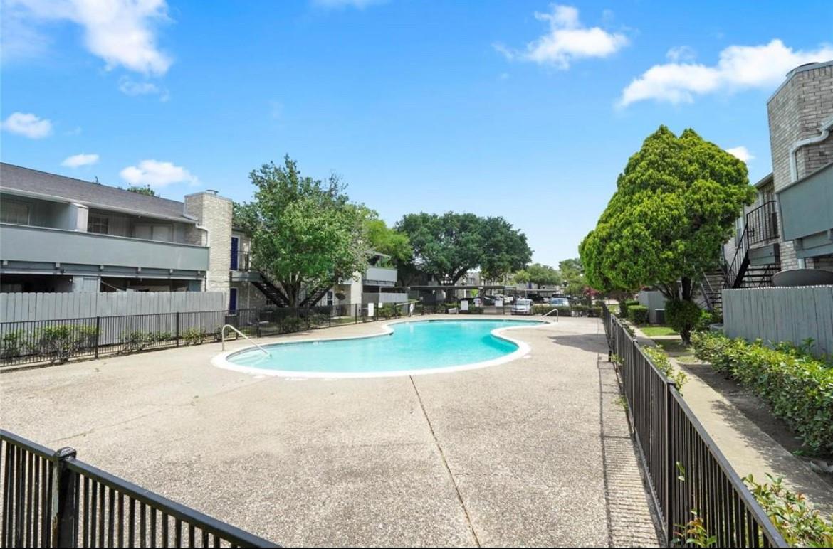 9700 Leawood Boulevard # 308
