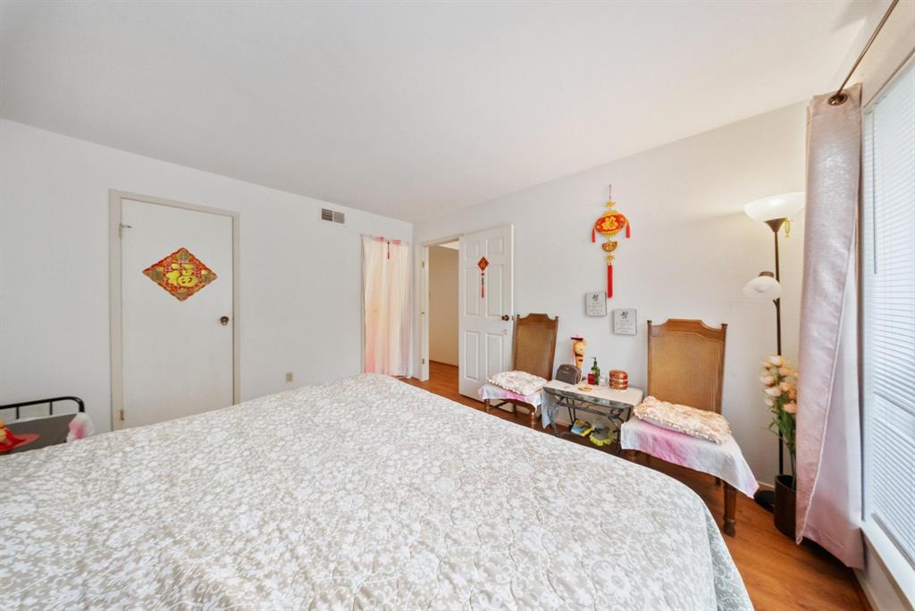 6602 Harbor Town Drive # 506