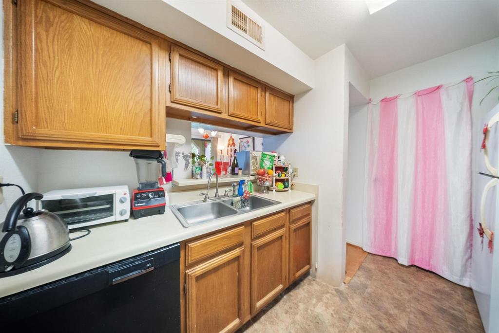 6602 Harbor Town Drive # 506