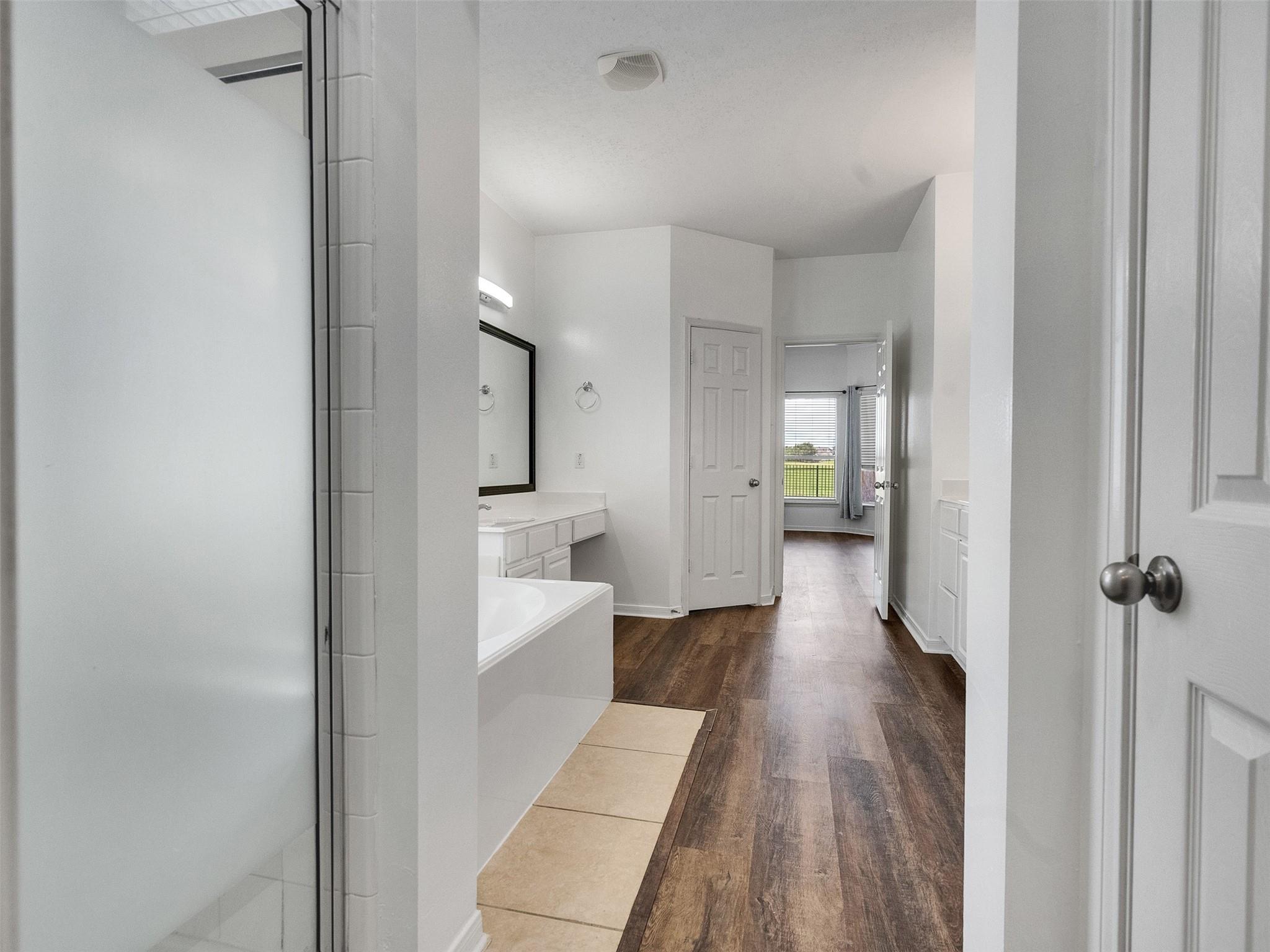 16715 Hibiscus Point Drive
