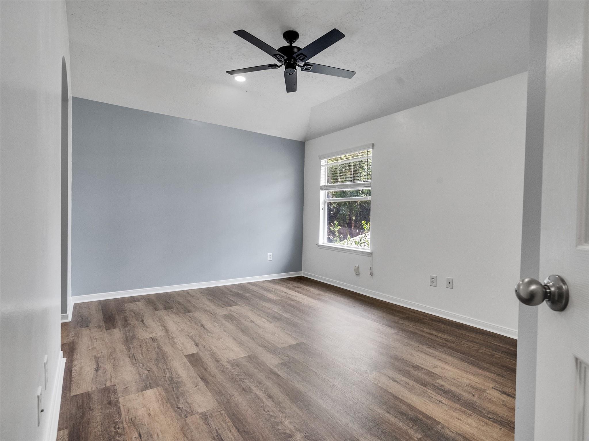 16715 Hibiscus Point Drive