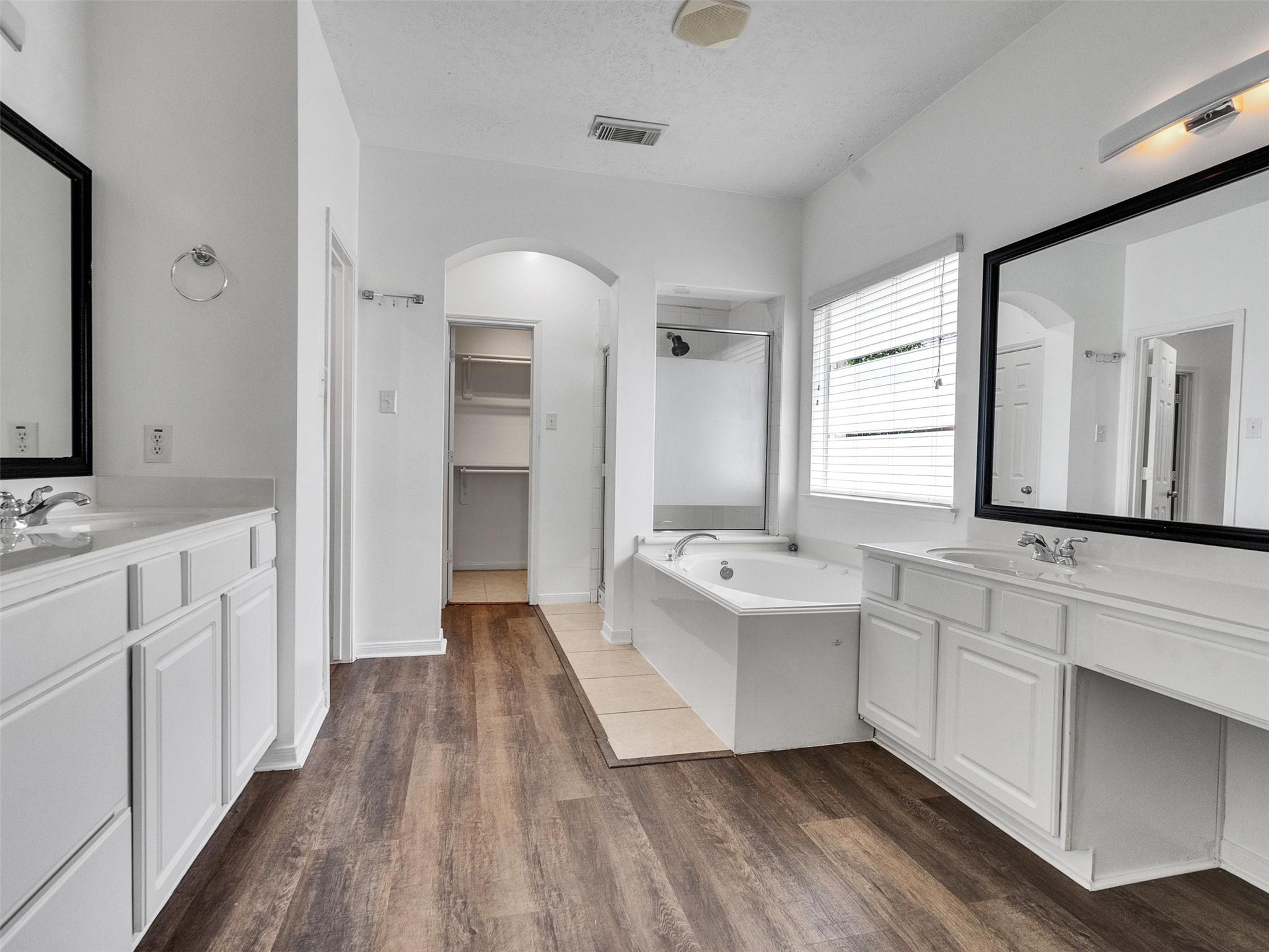 16715 Hibiscus Point Drive