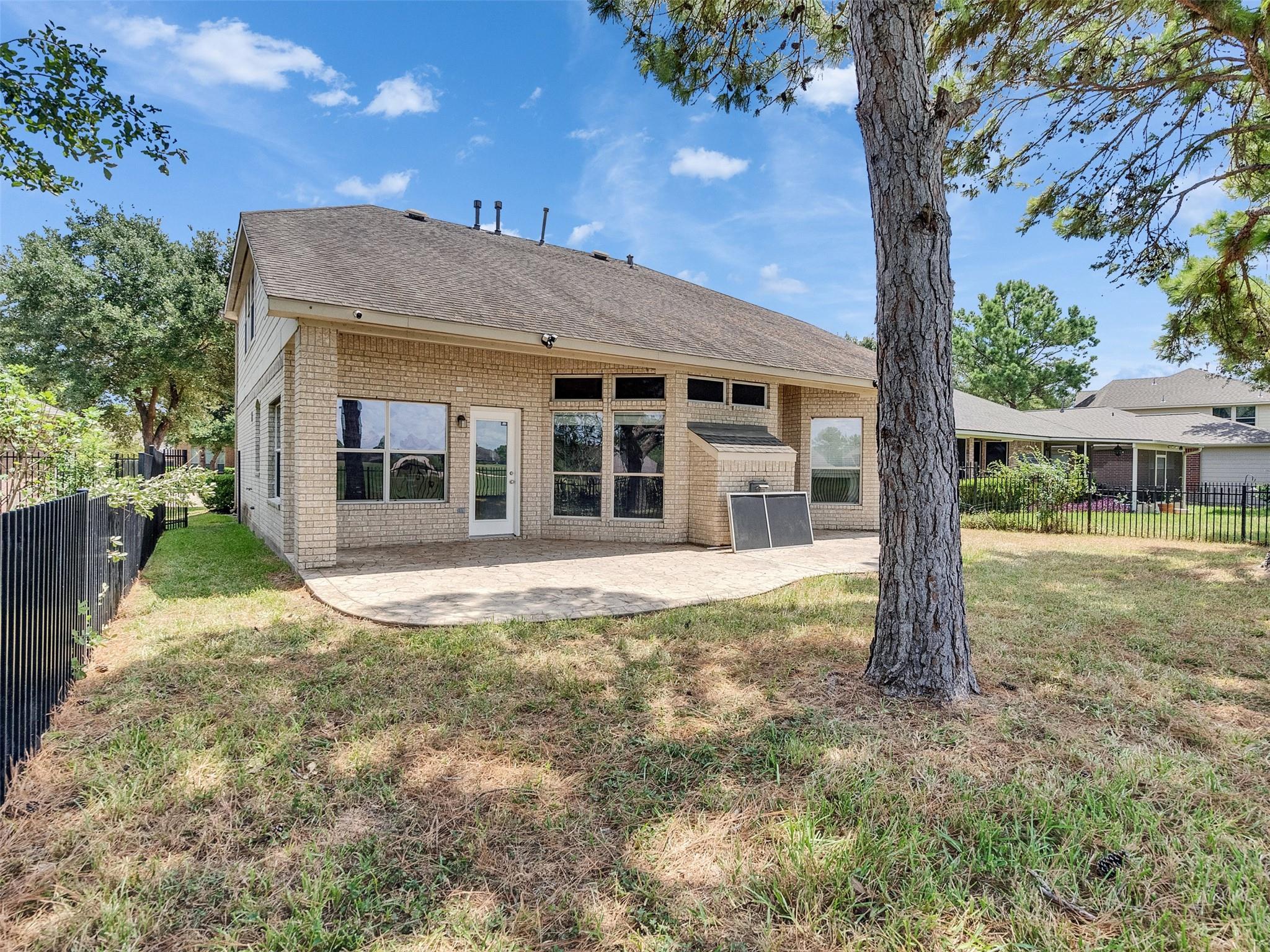 16715 Hibiscus Point Drive