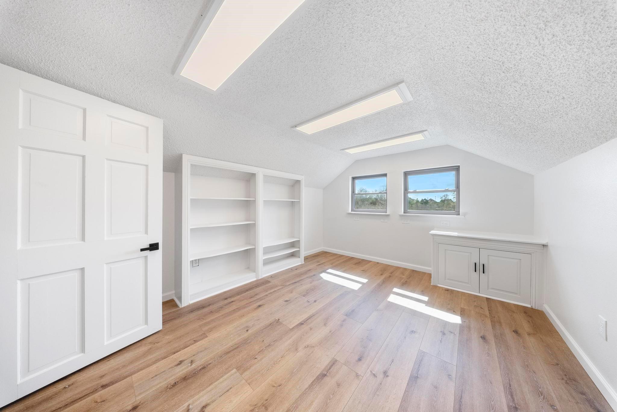 5202 Mcknight Road # 880