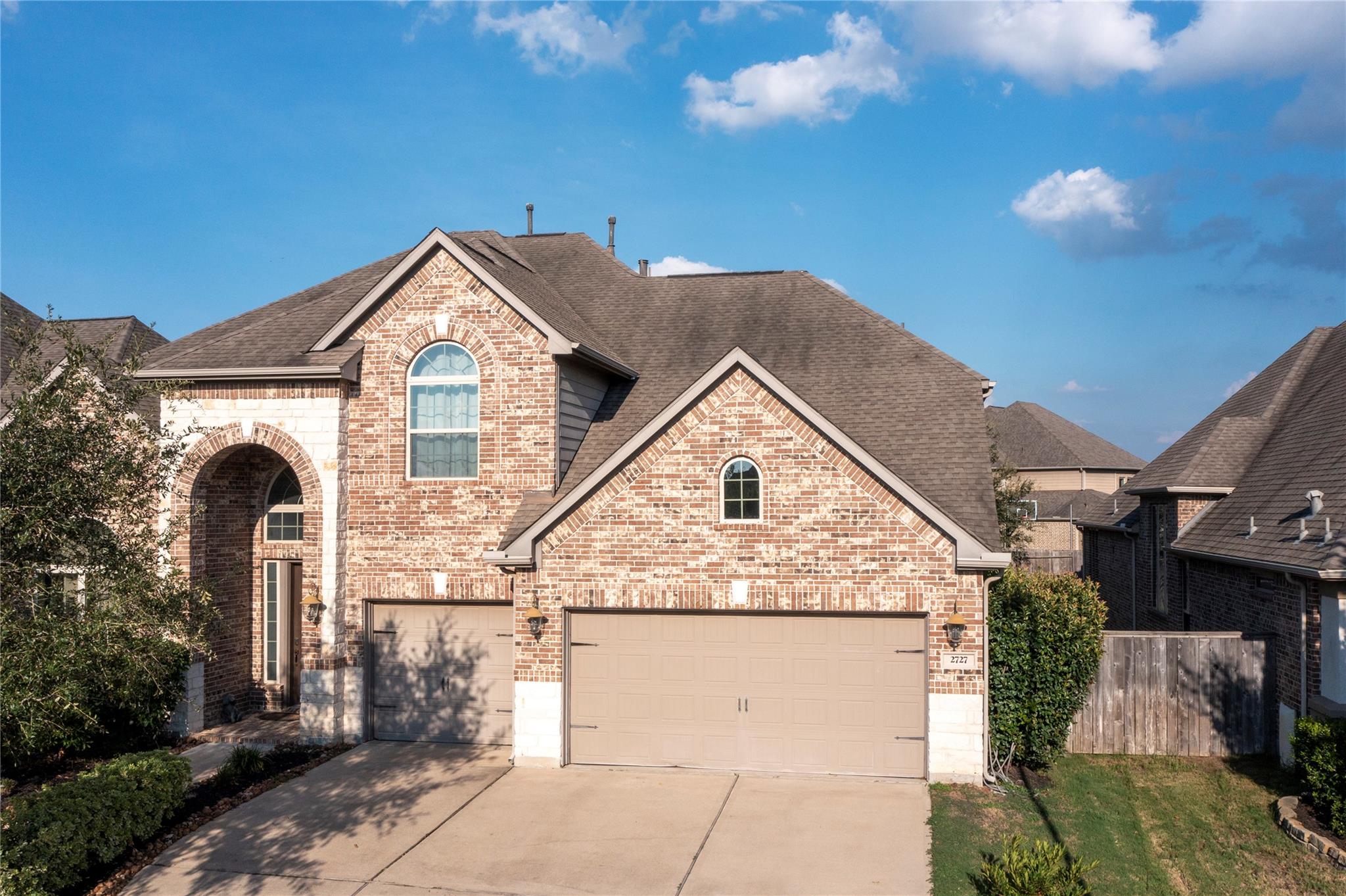 2727 Richmond Ridge Lane