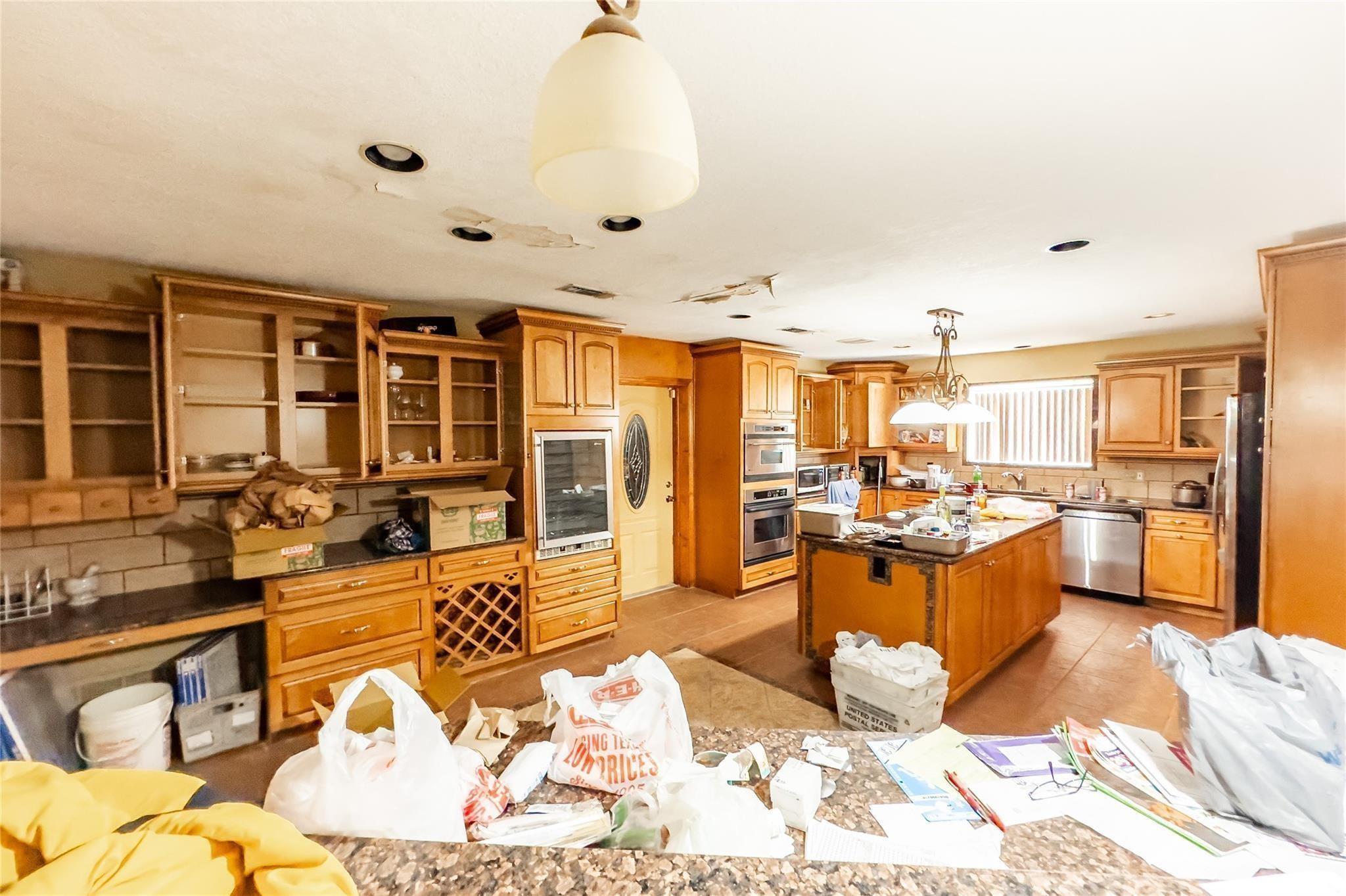 890 Rattlesnake Road