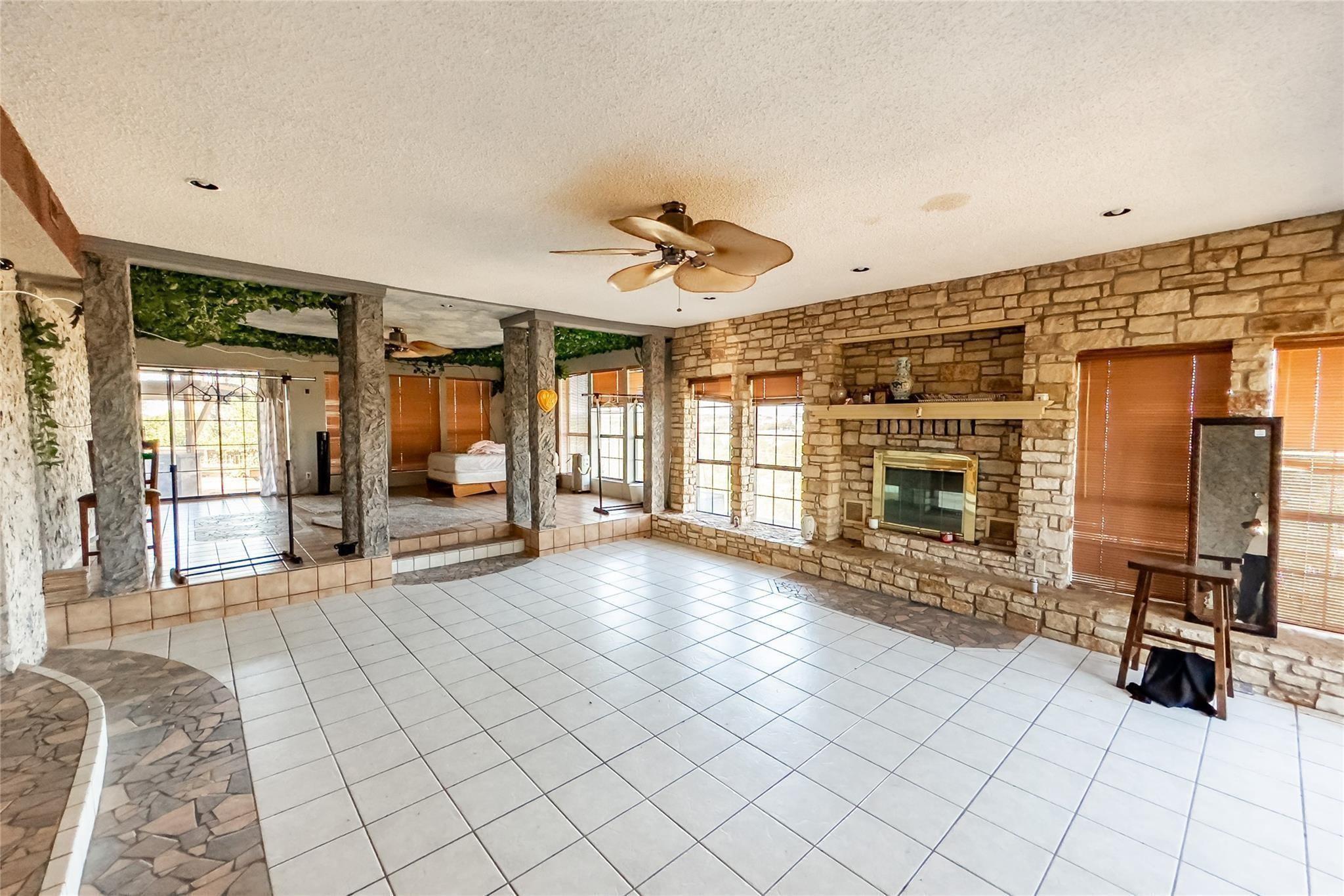 890 Rattlesnake Road