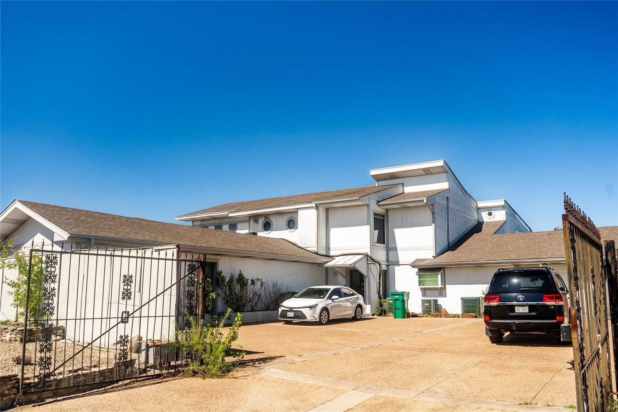 890 Rattlesnake Road