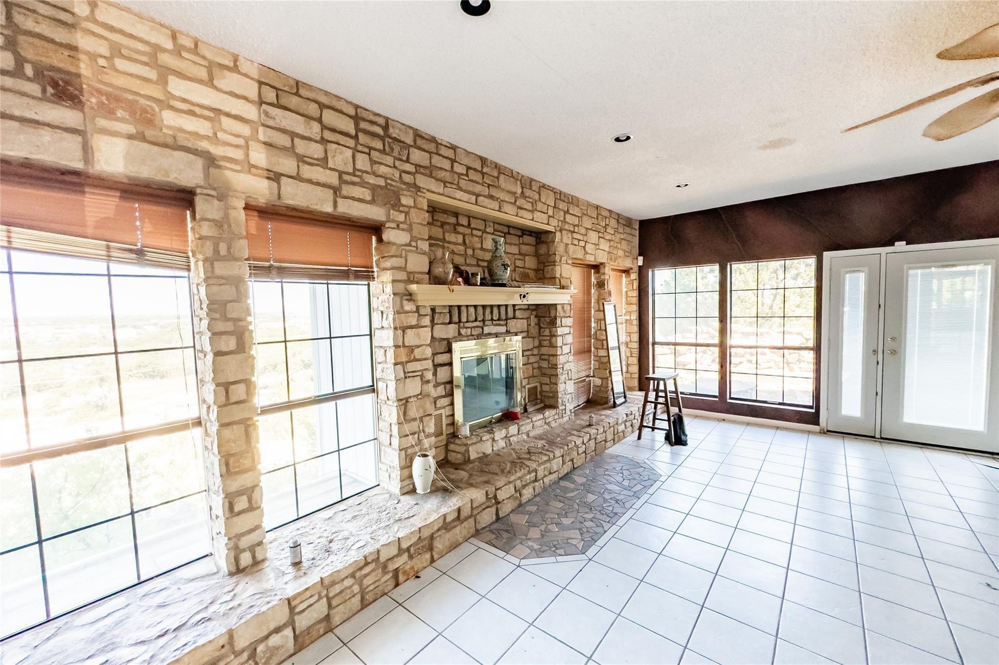 890 Rattlesnake Road