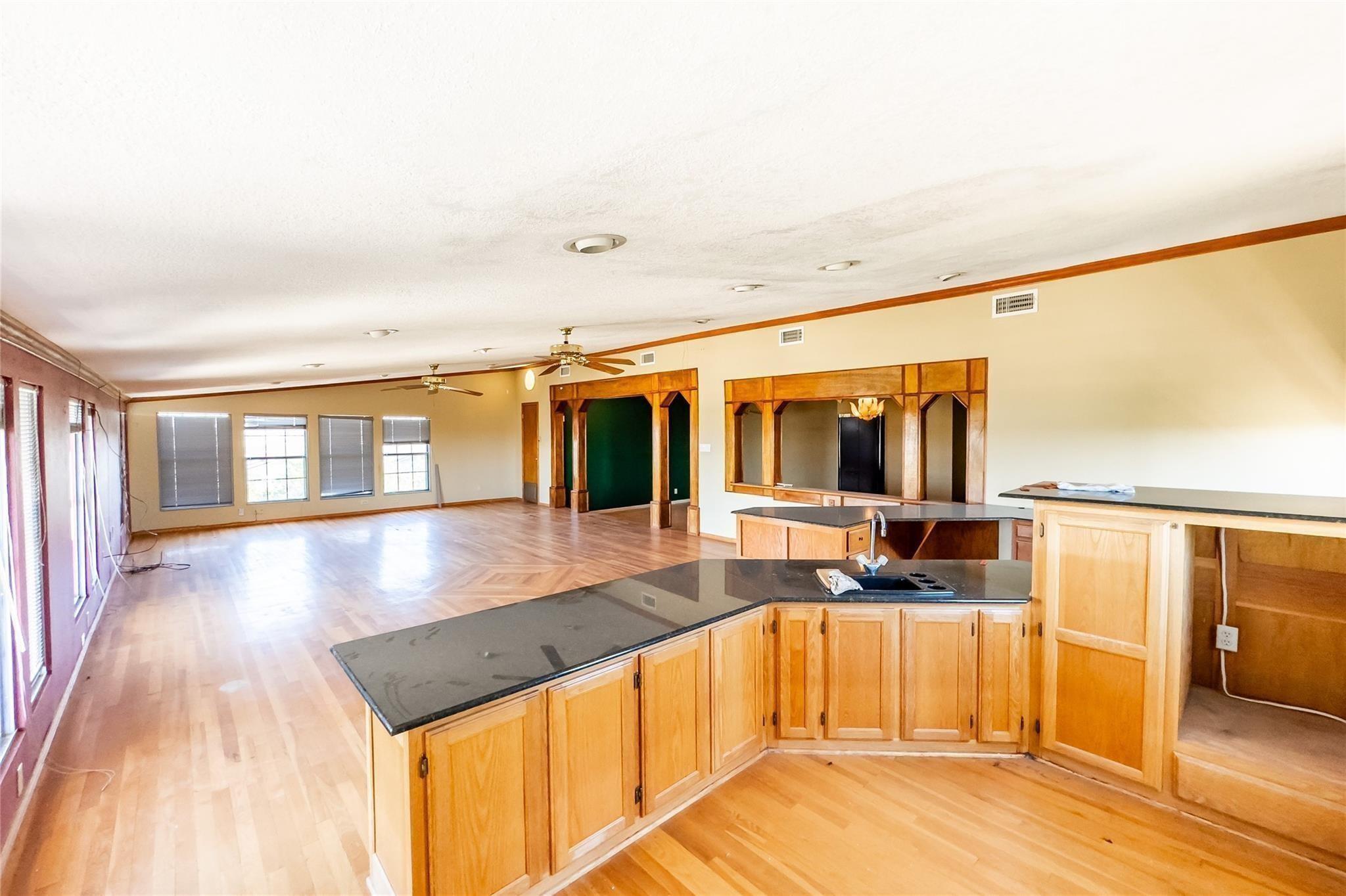 890 Rattlesnake Road