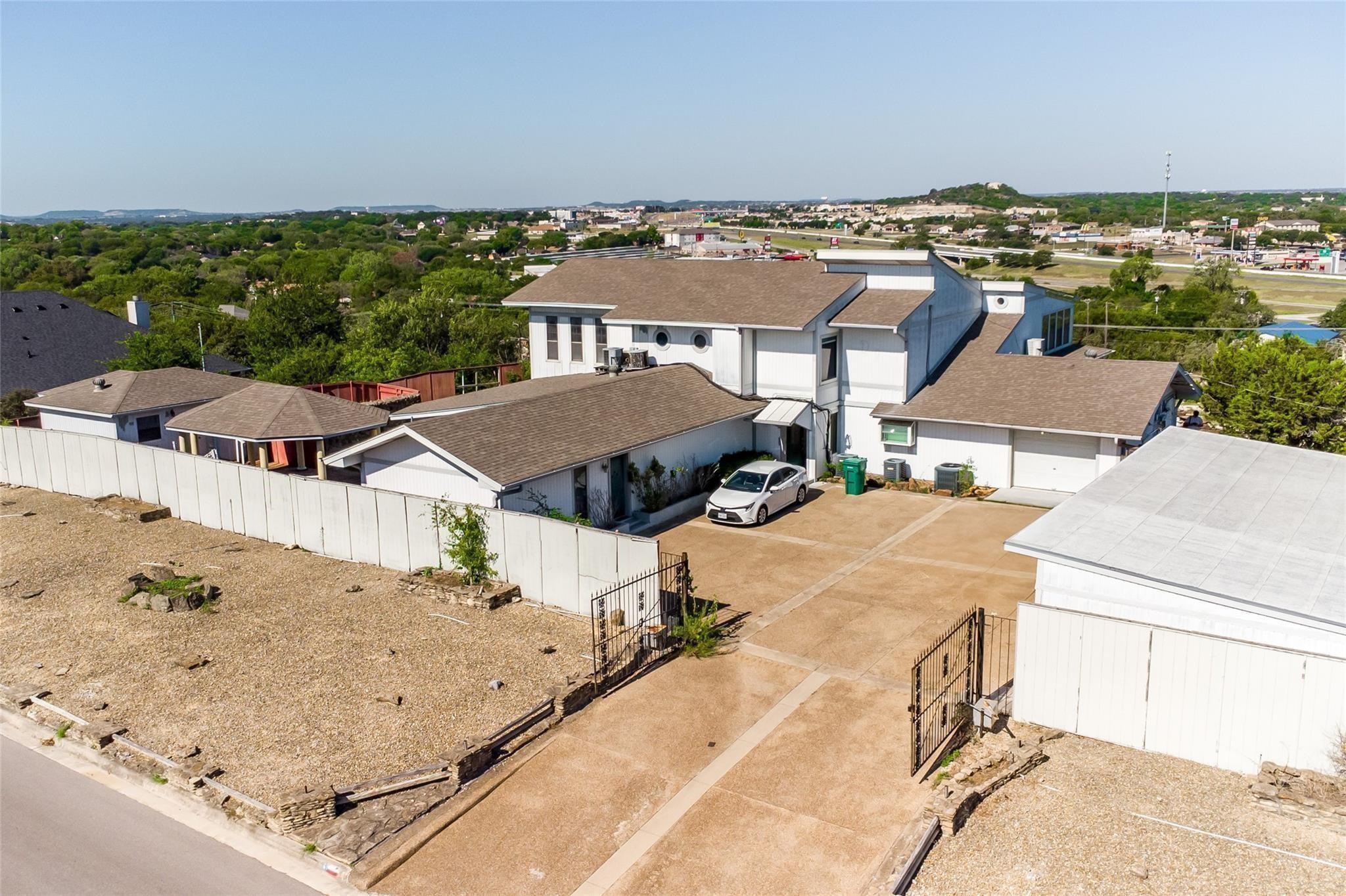 890 Rattlesnake Road