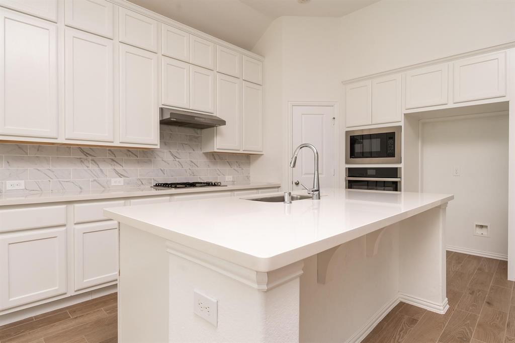 30423 Agave Circle Court