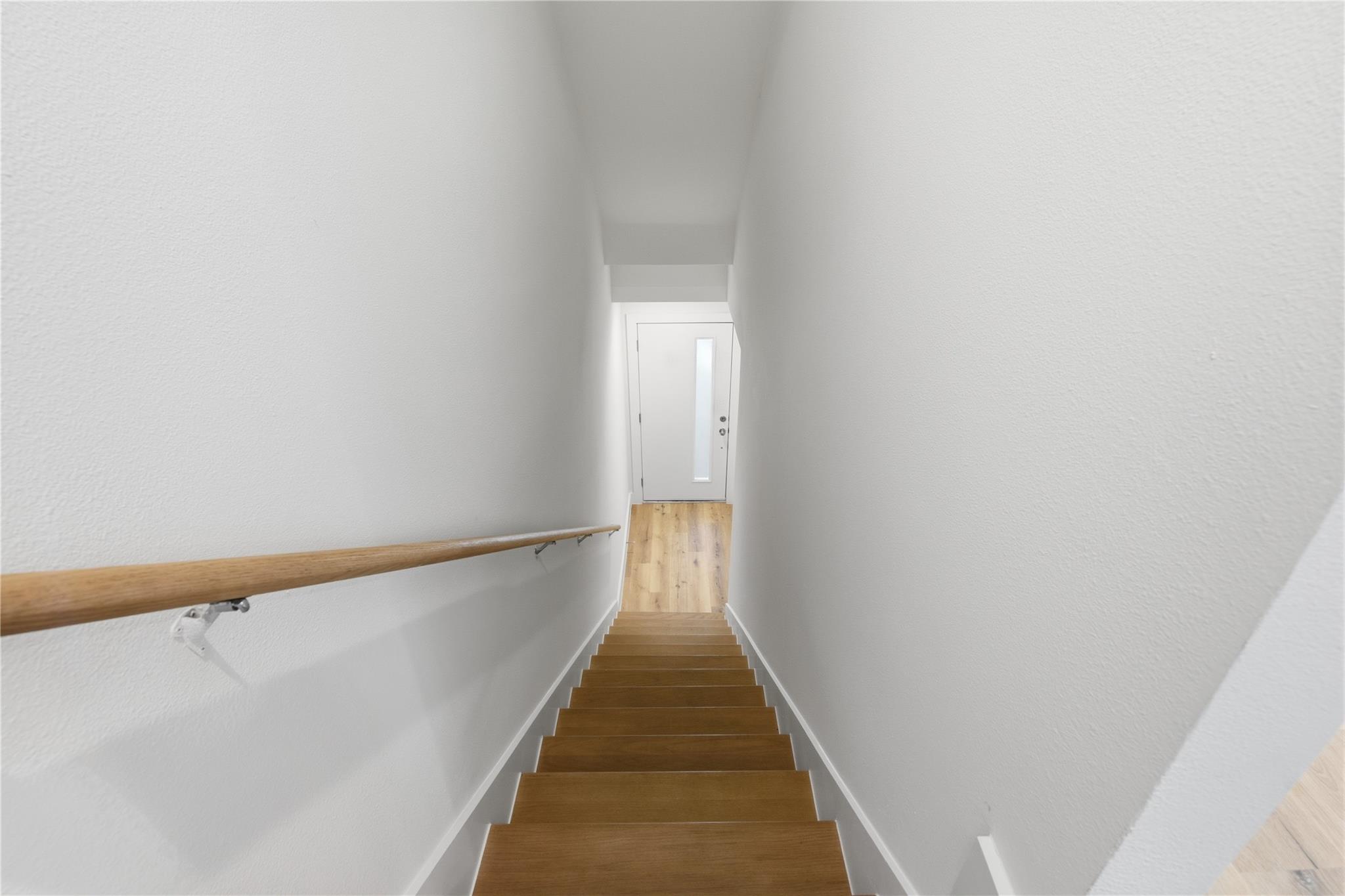 11933 N Hoa Sen Circle