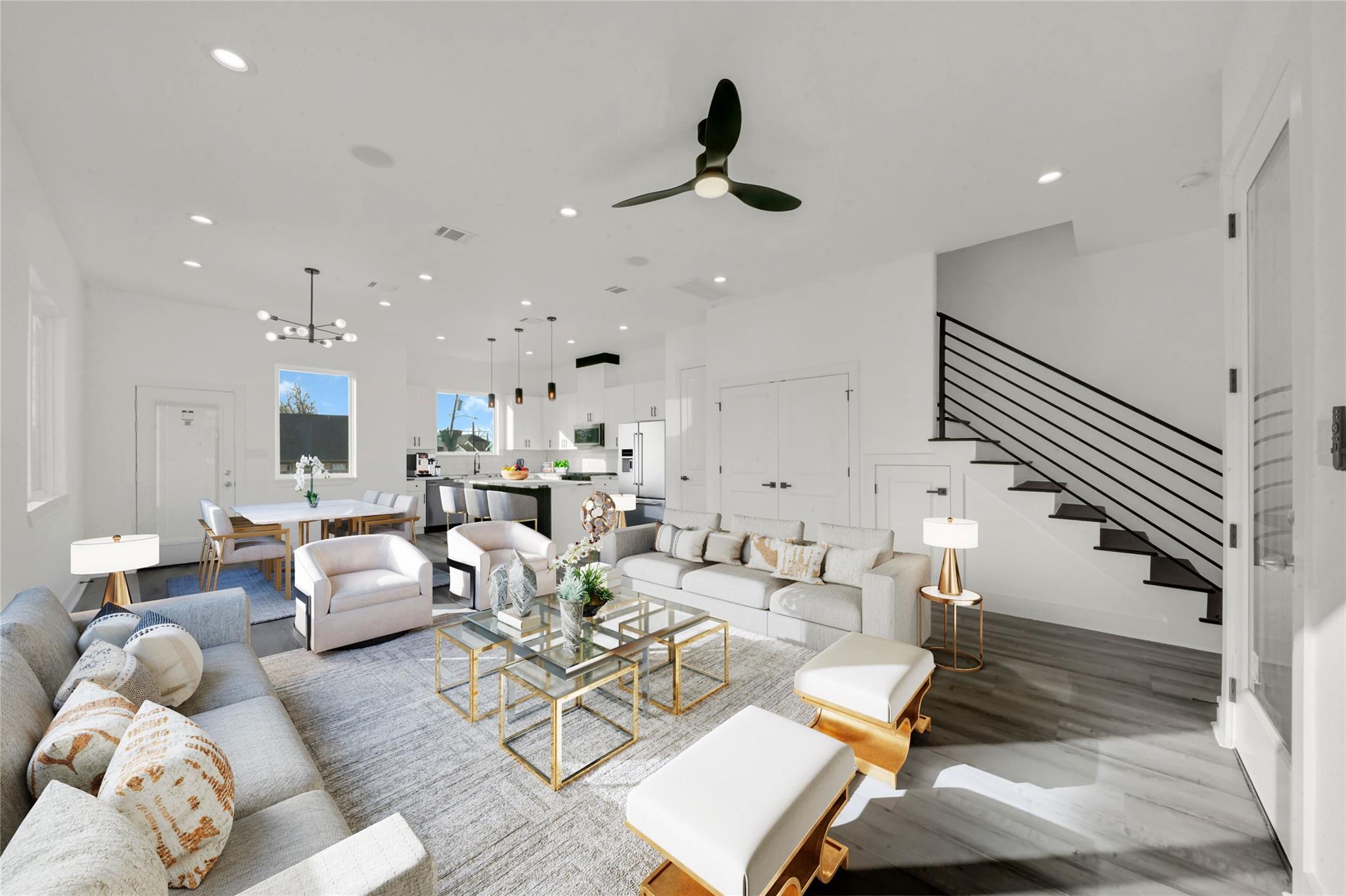 4406 Bond Street