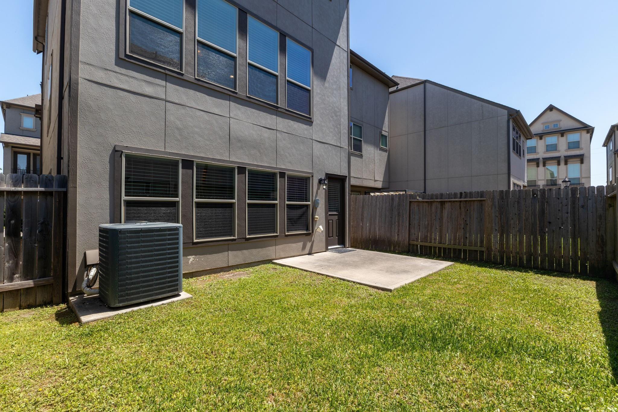 1511 Peyton Oaks Place