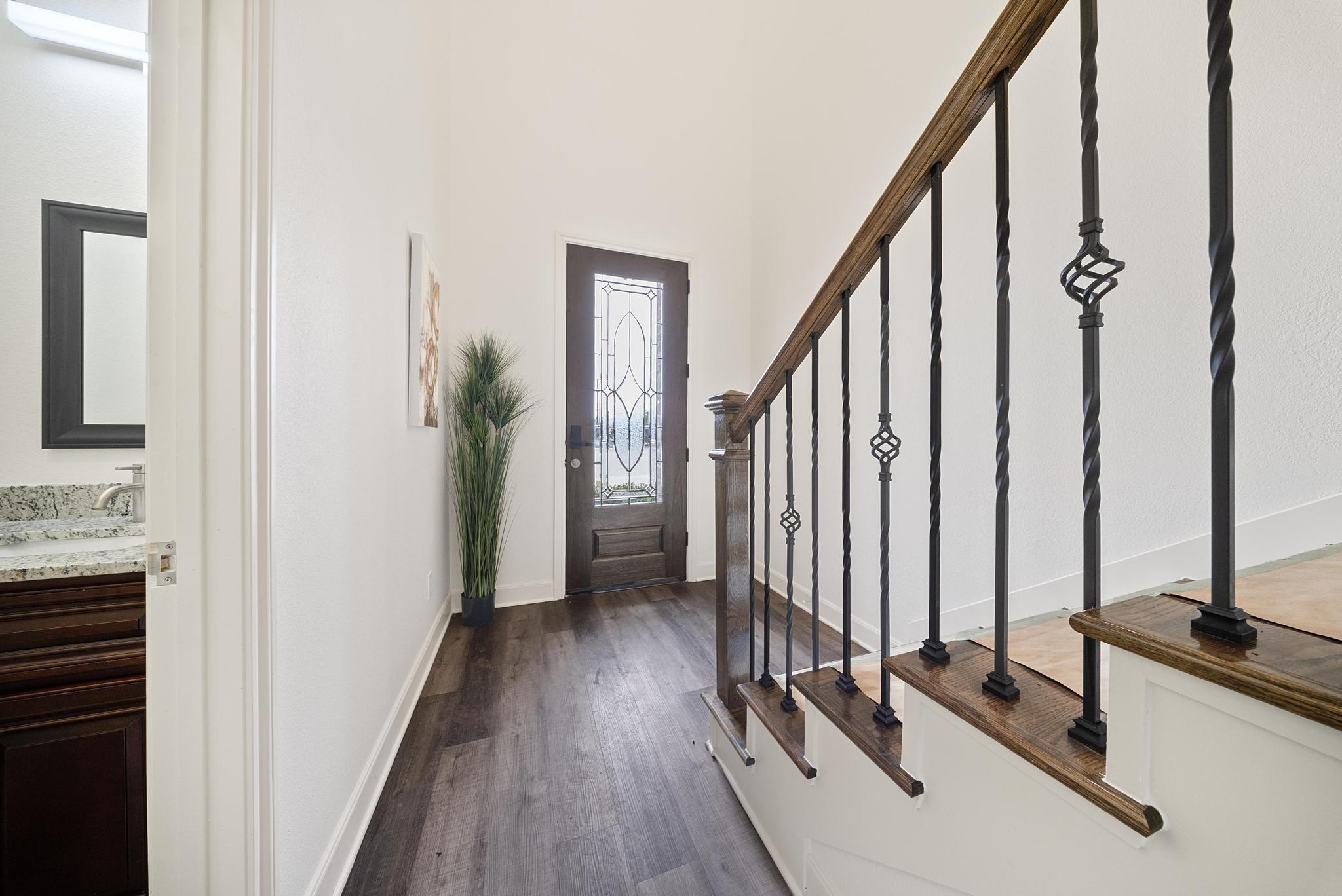 1942 Olivos Street