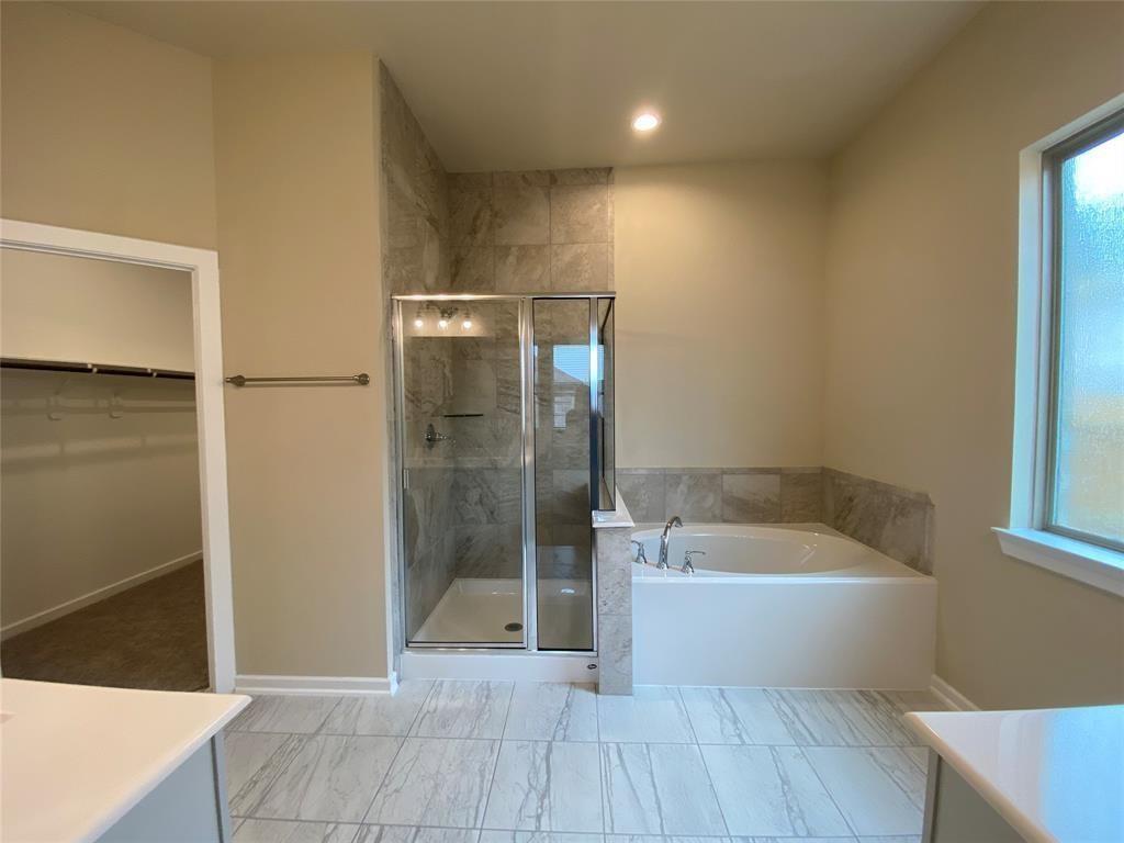 4711 Purple Fountain Drive