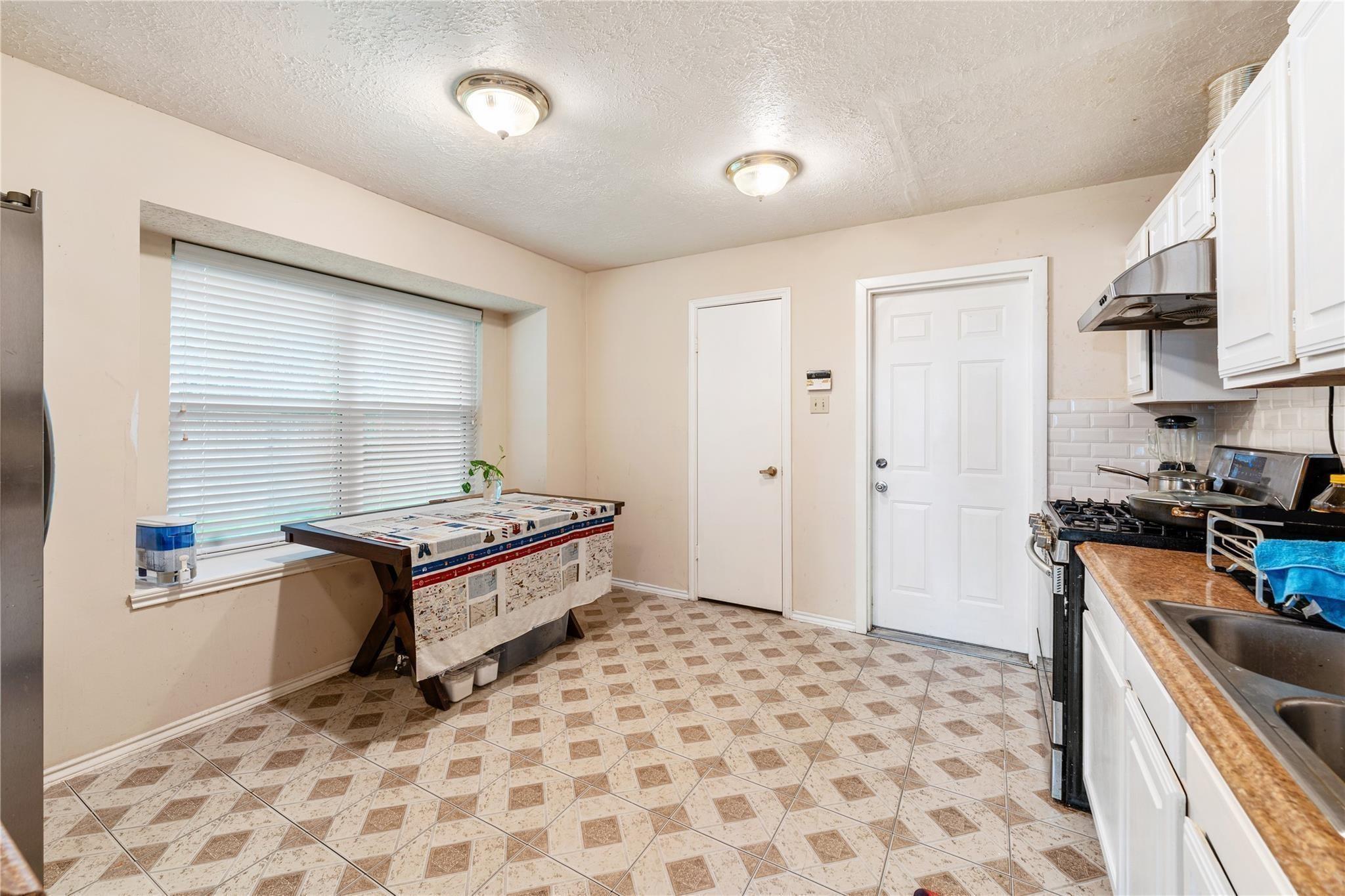 13418 Cricket Wood Circle