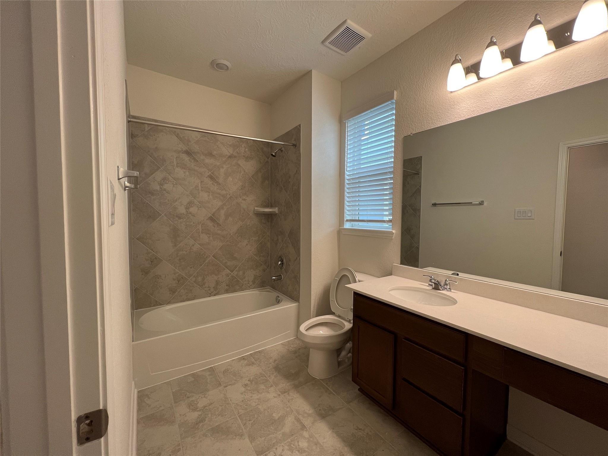 2107 Katalonia Lane
