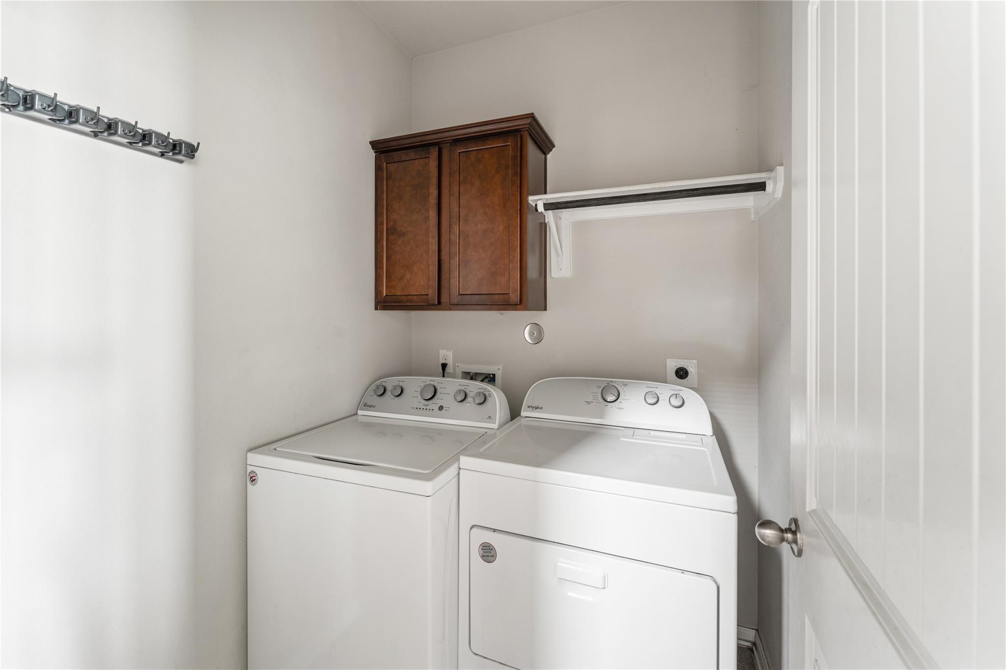 8014 Oxbow Manor Lane