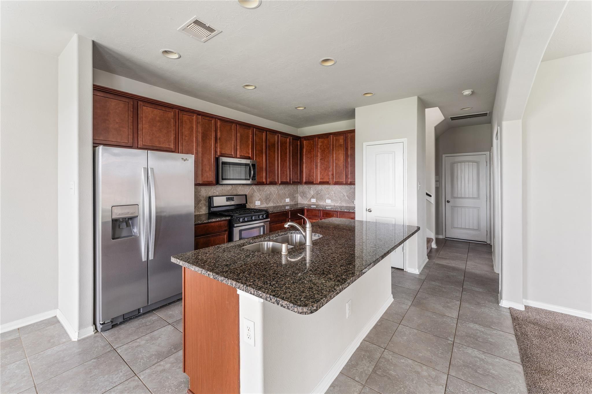 8014 Oxbow Manor Lane