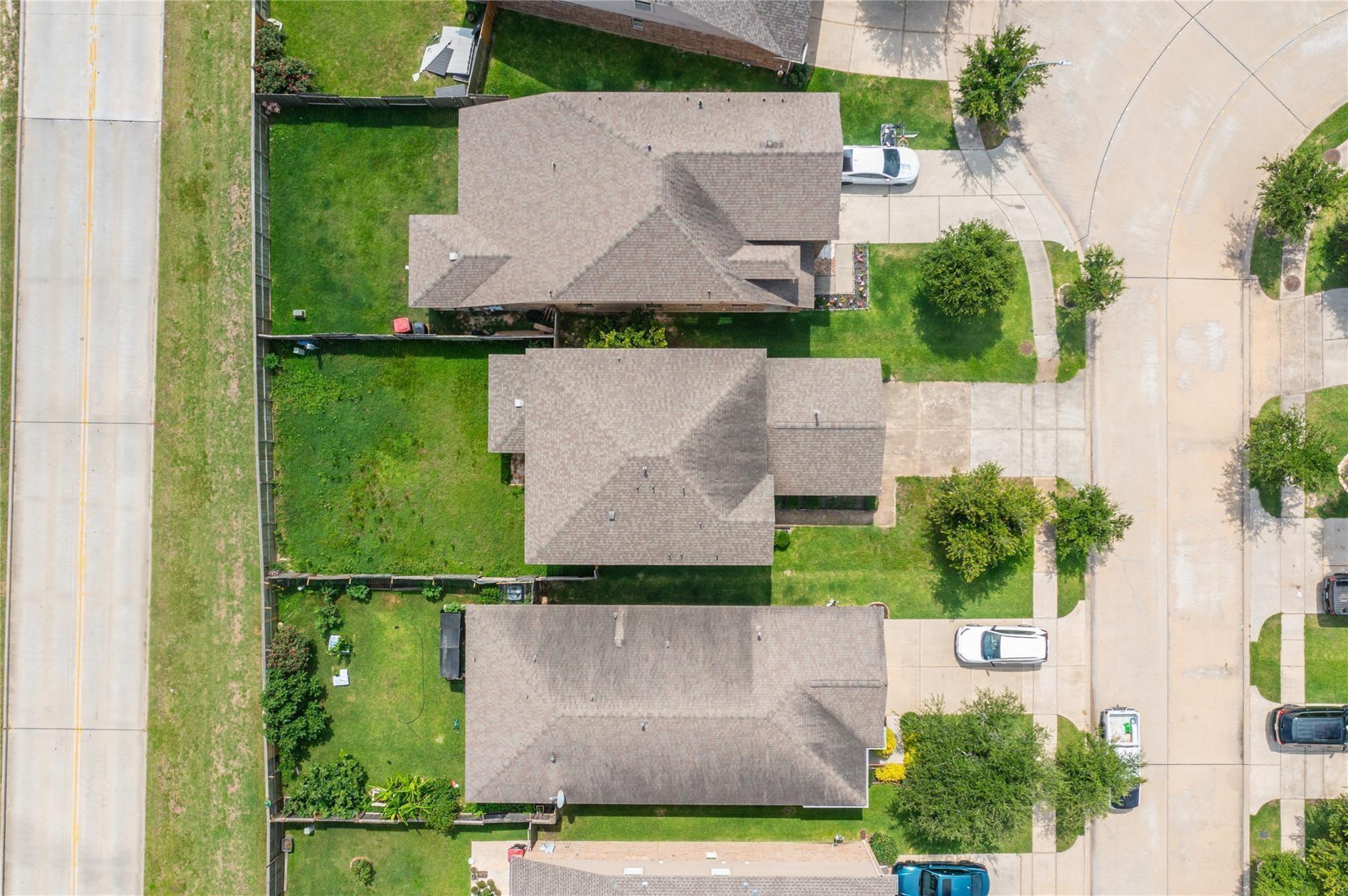 8014 Oxbow Manor Lane