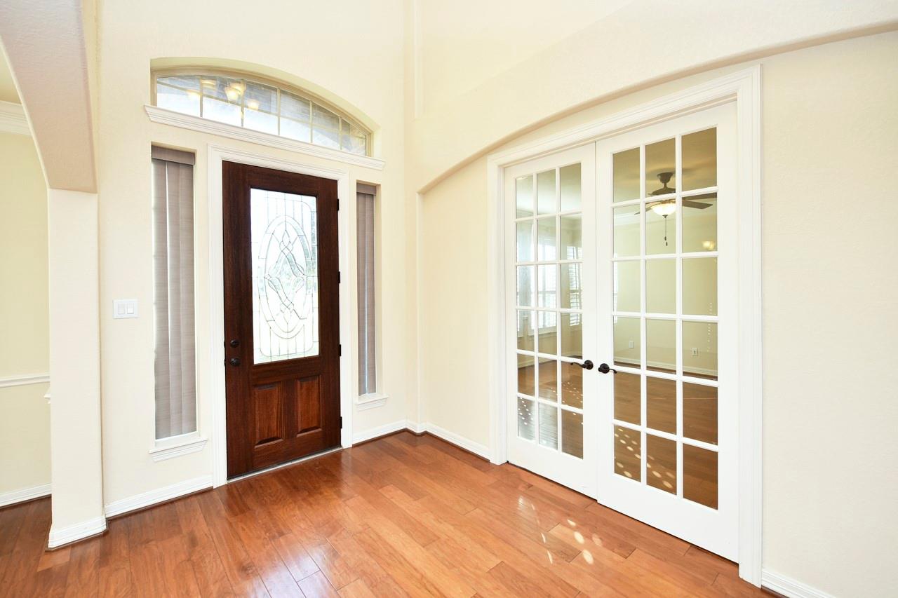 6010 Crystal Water Drive