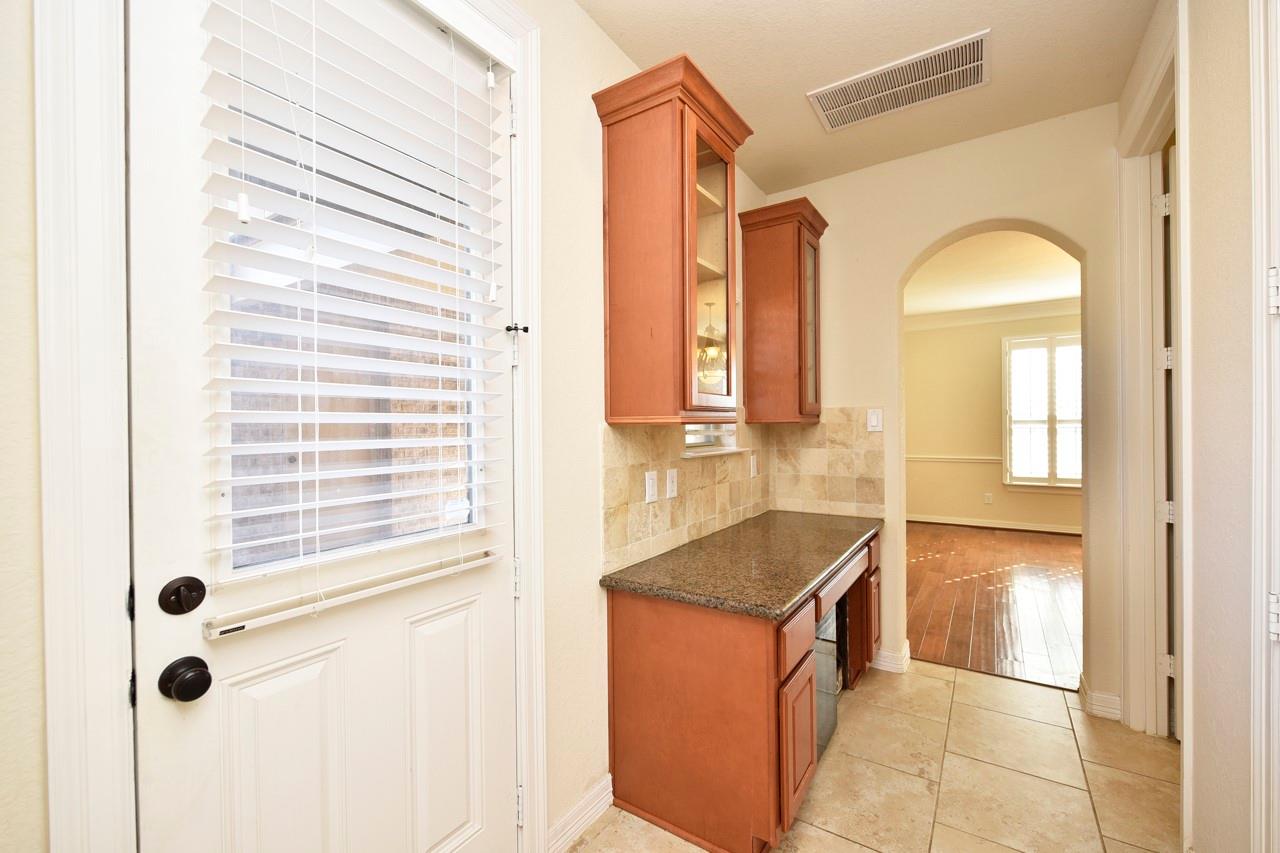 6010 Crystal Water Drive