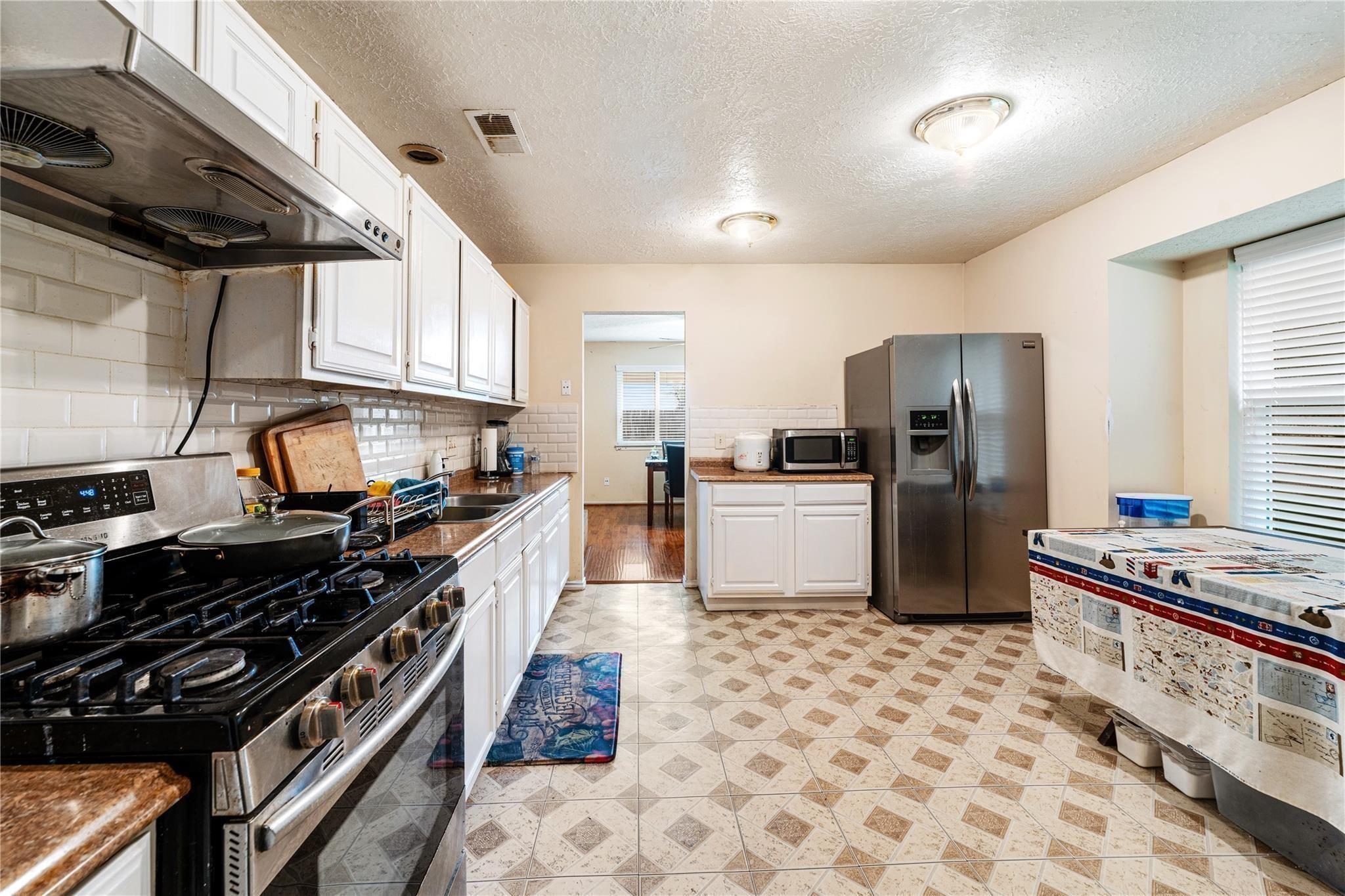 13418 Cricket Wood Circle