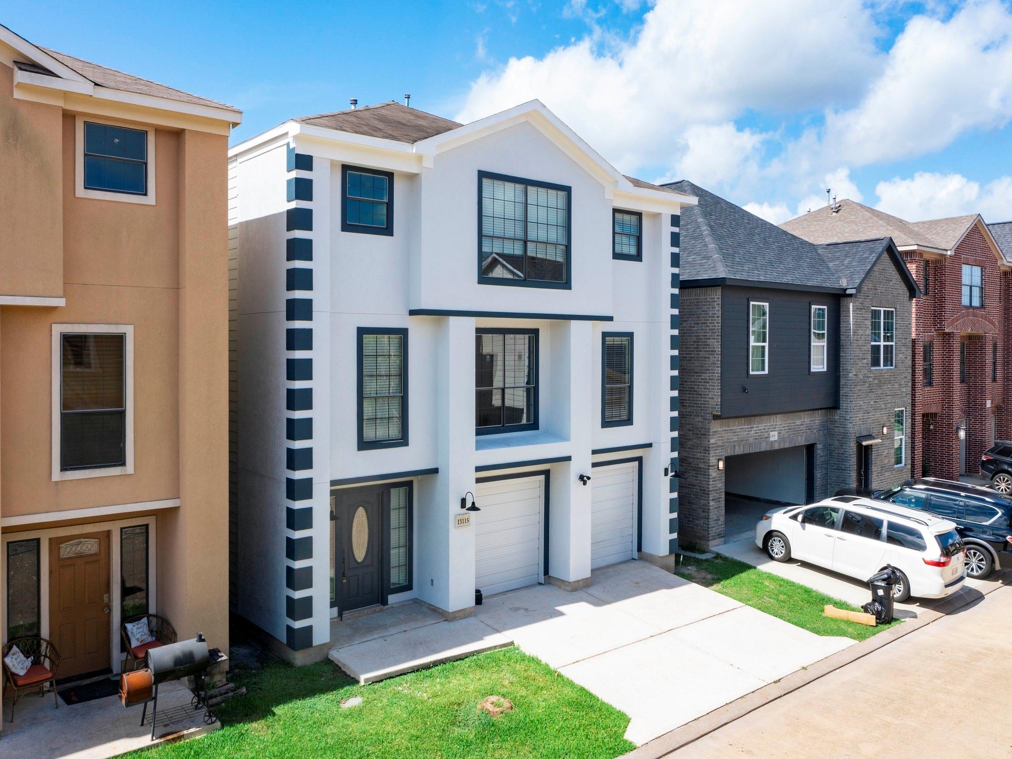 13115 N Bellaire Estates Drive