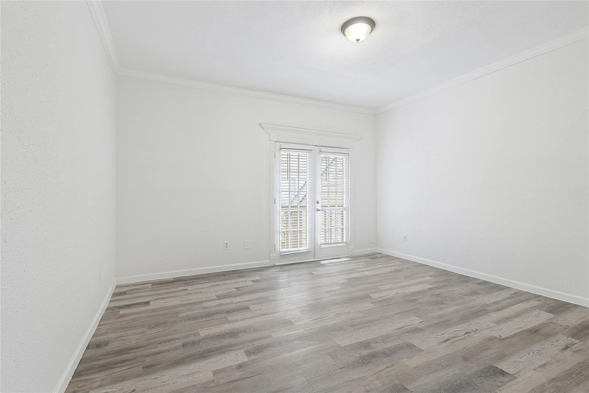 2100 Tanglewilde Street # 131