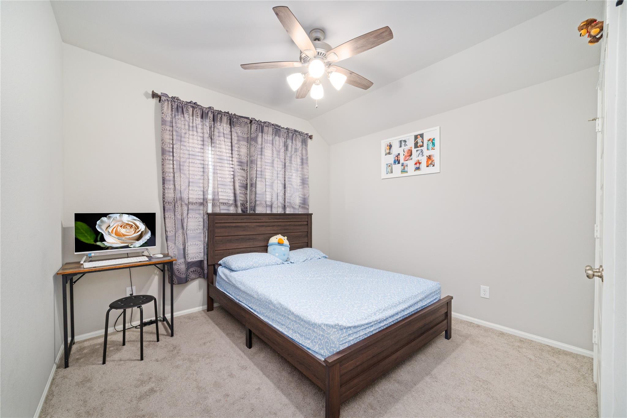 10443 Cecilia Star Lane