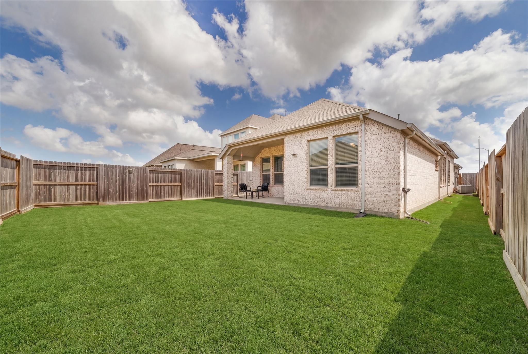 10443 Cecilia Star Lane