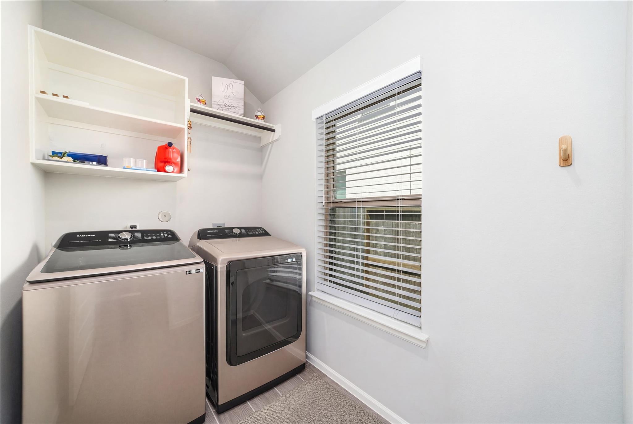 10443 Cecilia Star Lane