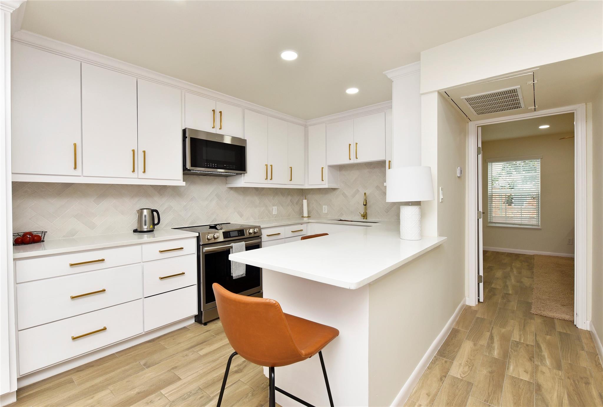 3224 Timmons Lane # 112